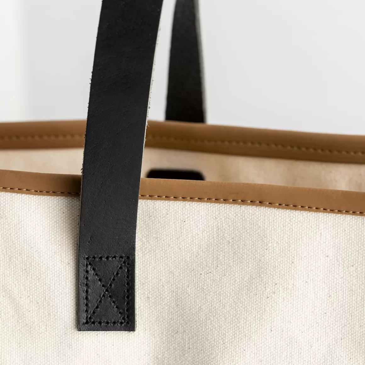 DaySpring Gifts for Friends | Totes, Bags, & More>Blessed - Canvas Tote Bag