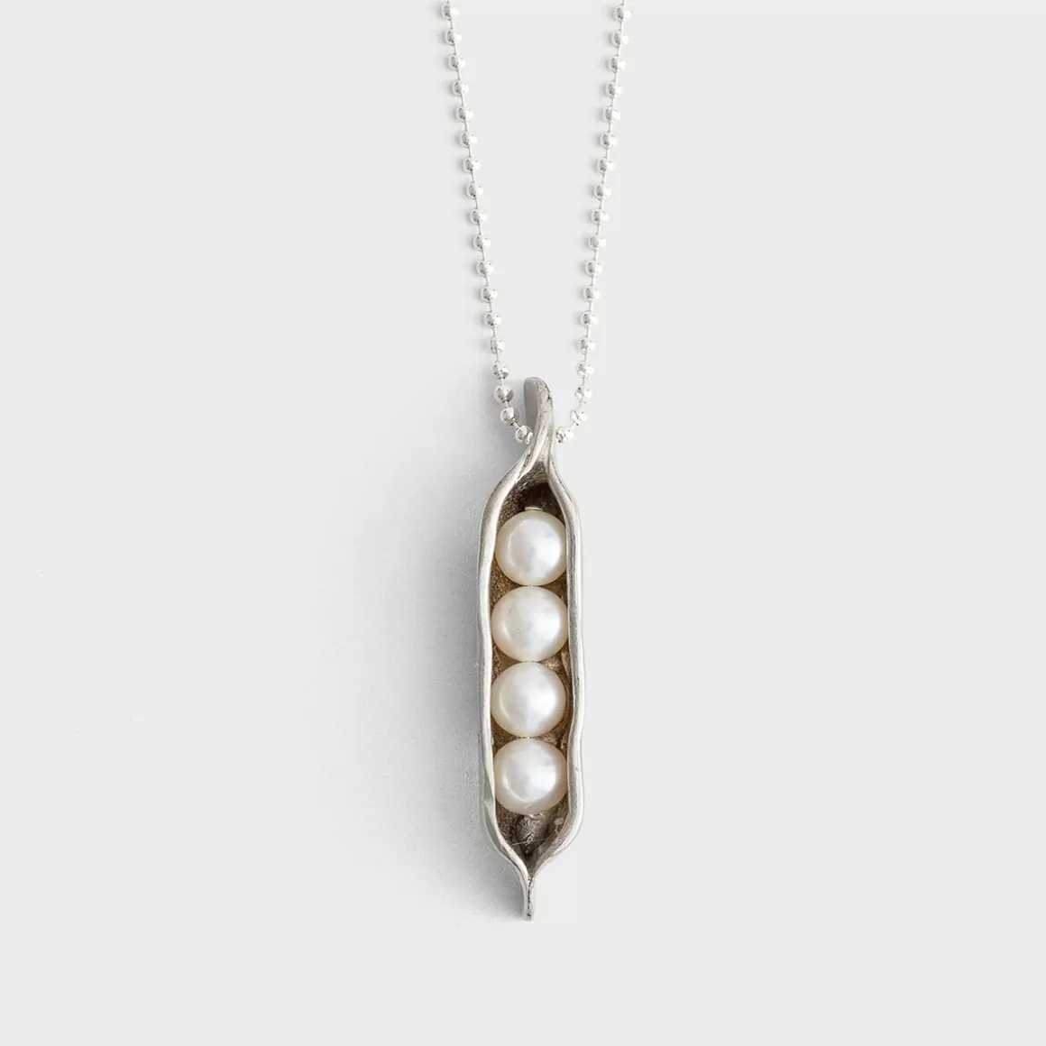 DaySpring Gifts for Grandparents | Jewelry>Four Sweet Peas in a Pod - Pewter Pendant Necklace