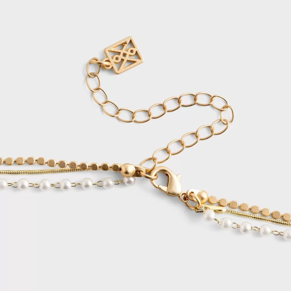 DaySpring Jewelry>Polly - Gold Cross Charm Necklace